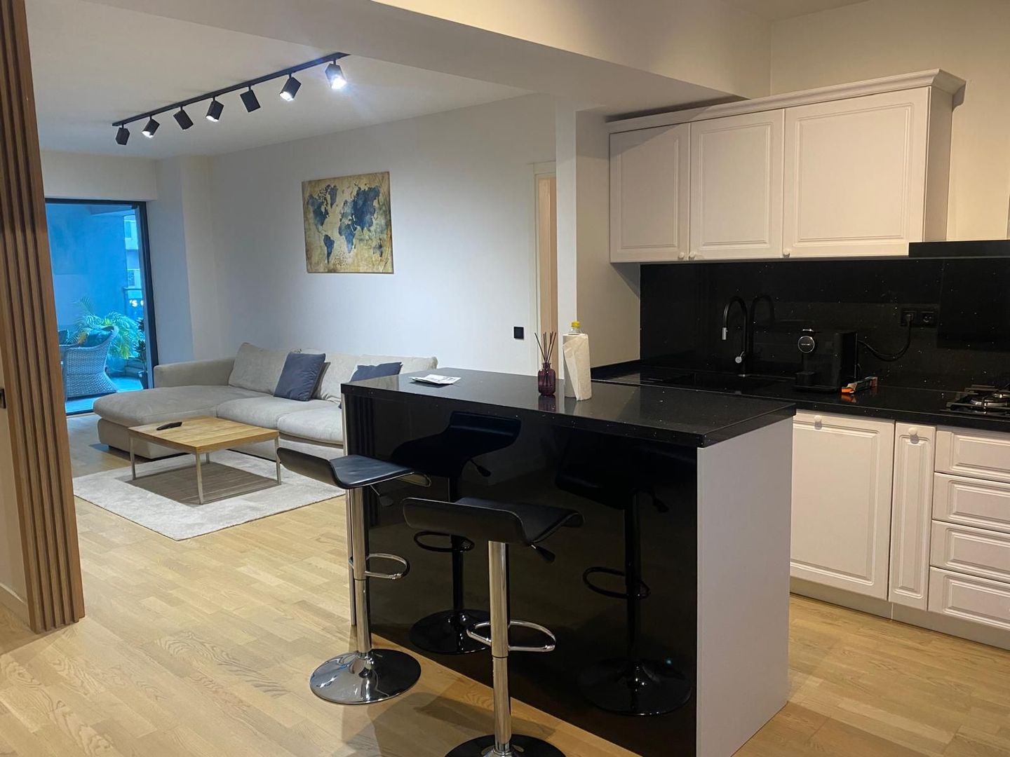 3 CAMERE || UPGROUND|| - Poză 2