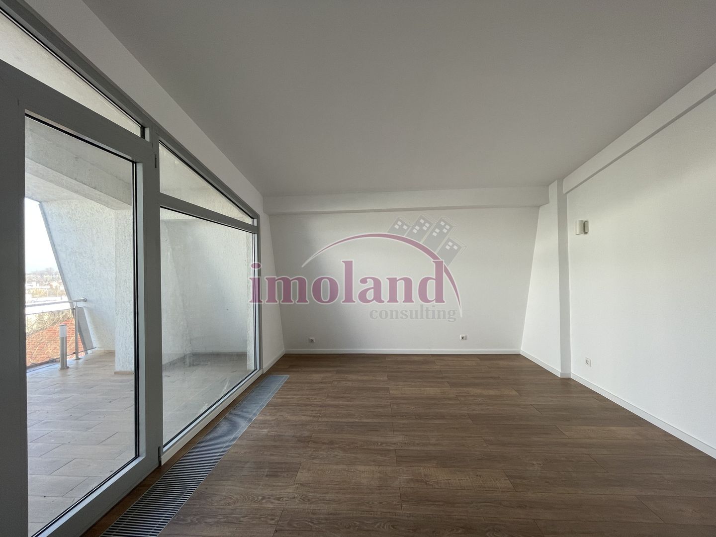 Vanzare LOFT 3 camere 136 mp cu loc de parcare lac Baneasa - Poză 7