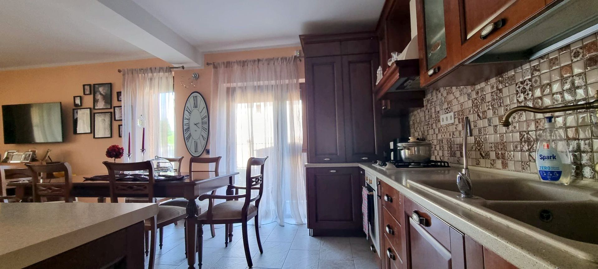 Vila la cheie cu grădină- sector 5 - Poză 6