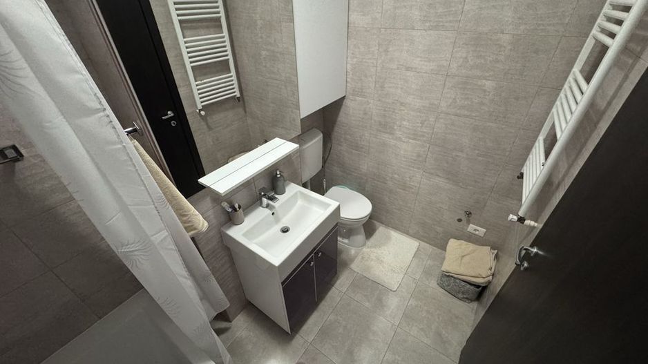 Apartament 2 camere, etaj 3, str Gura Putnei, parcare, bloc nou - Poză 6