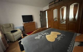 Casă 3 Camere | Curte Generoasă | Priveliște Superbă | Sura Mare - Poză 3