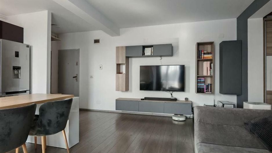 Apartament 3 camere Giroc - Poză 1
