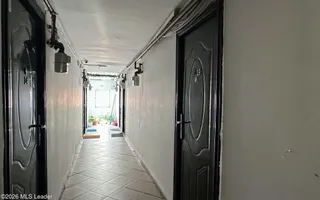 Fizicienilor - Lacramioarei, 3 camere 67 mp, pod 40 mp, modernizat - Poză 13