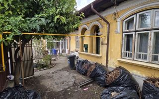 Casă de vânzare în Ploiești 4 camere - Poză 2