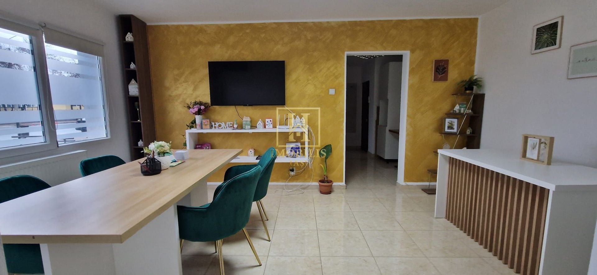 Spatiu/ birou de inchiriat Bld. Primaverii Podu Ros - Poză 1