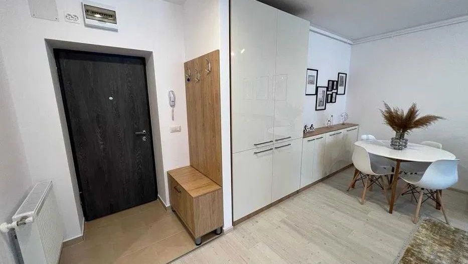 Apartament 2 camere cu centrală proprie și parcare - Poză 5