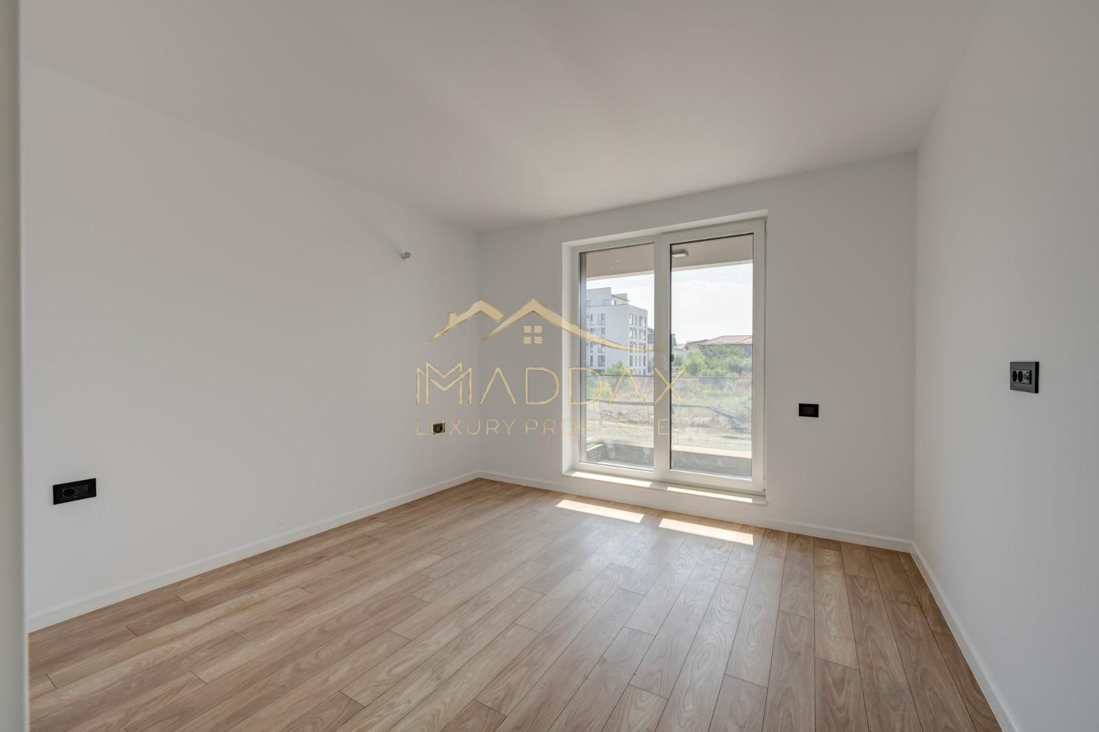 Vila LUX _P+2***5 camere//Lac Pipera-Tunari - Poză 11