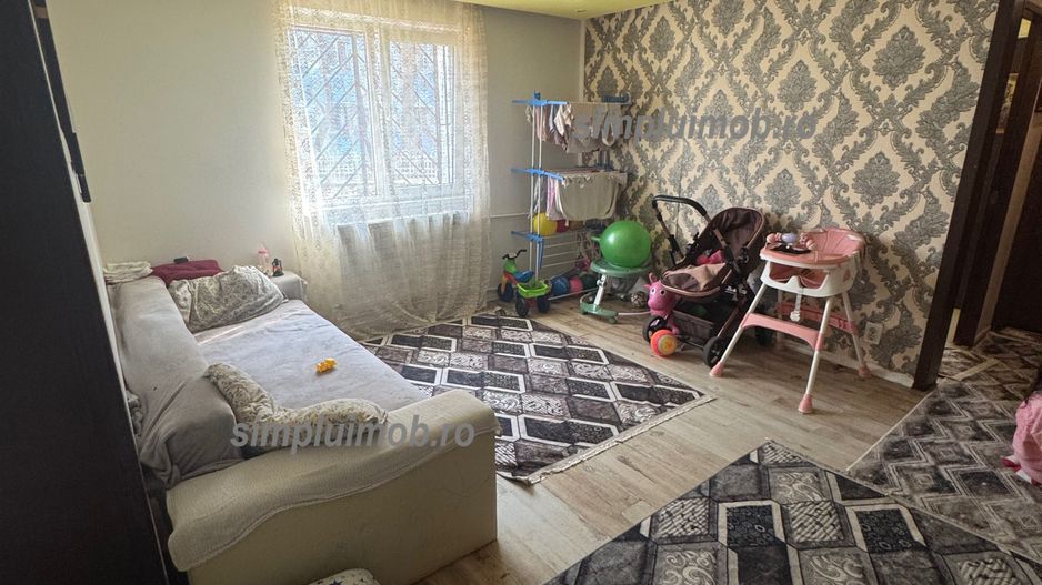 Decomandat soseua Salaj 45 mp - Poză 3