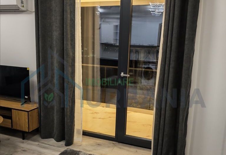 Apartament 2 camere de închiriat în Complex Don-Rediu, vedere lac, parcare privată - Poză 3