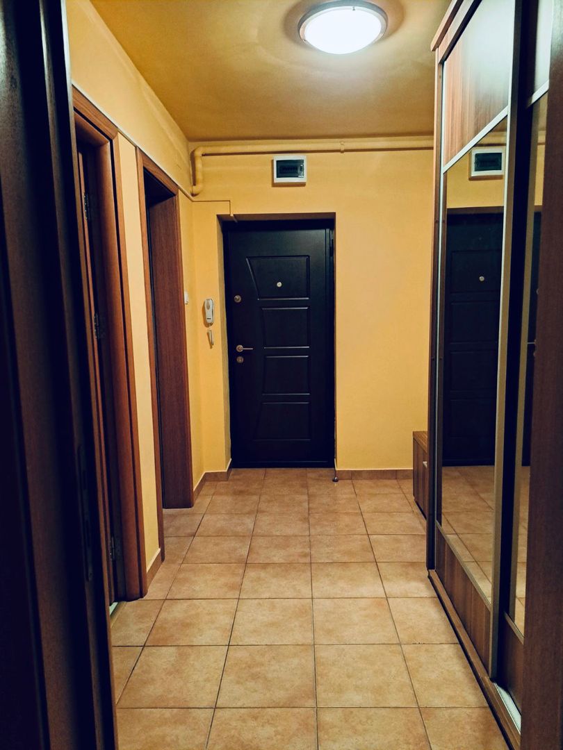 Grasoniera de inchiriat Drumul Taberei Favorit - Poză 7