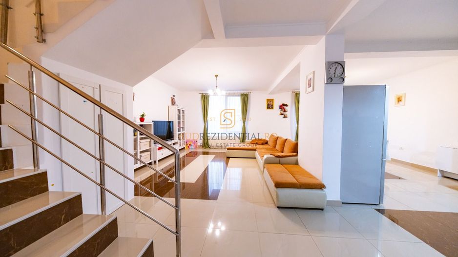 Vilă P+1, 4 camere, Comuna Berceni, mobilata utilata - Poză 3