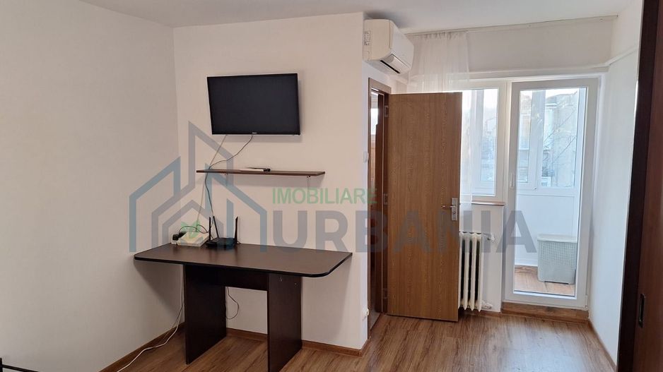 Închiriez garsonieră Nicolina - Poză 1