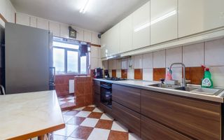 Vânzare, apartament, 3 camere, zona Uverturii - Poză 4