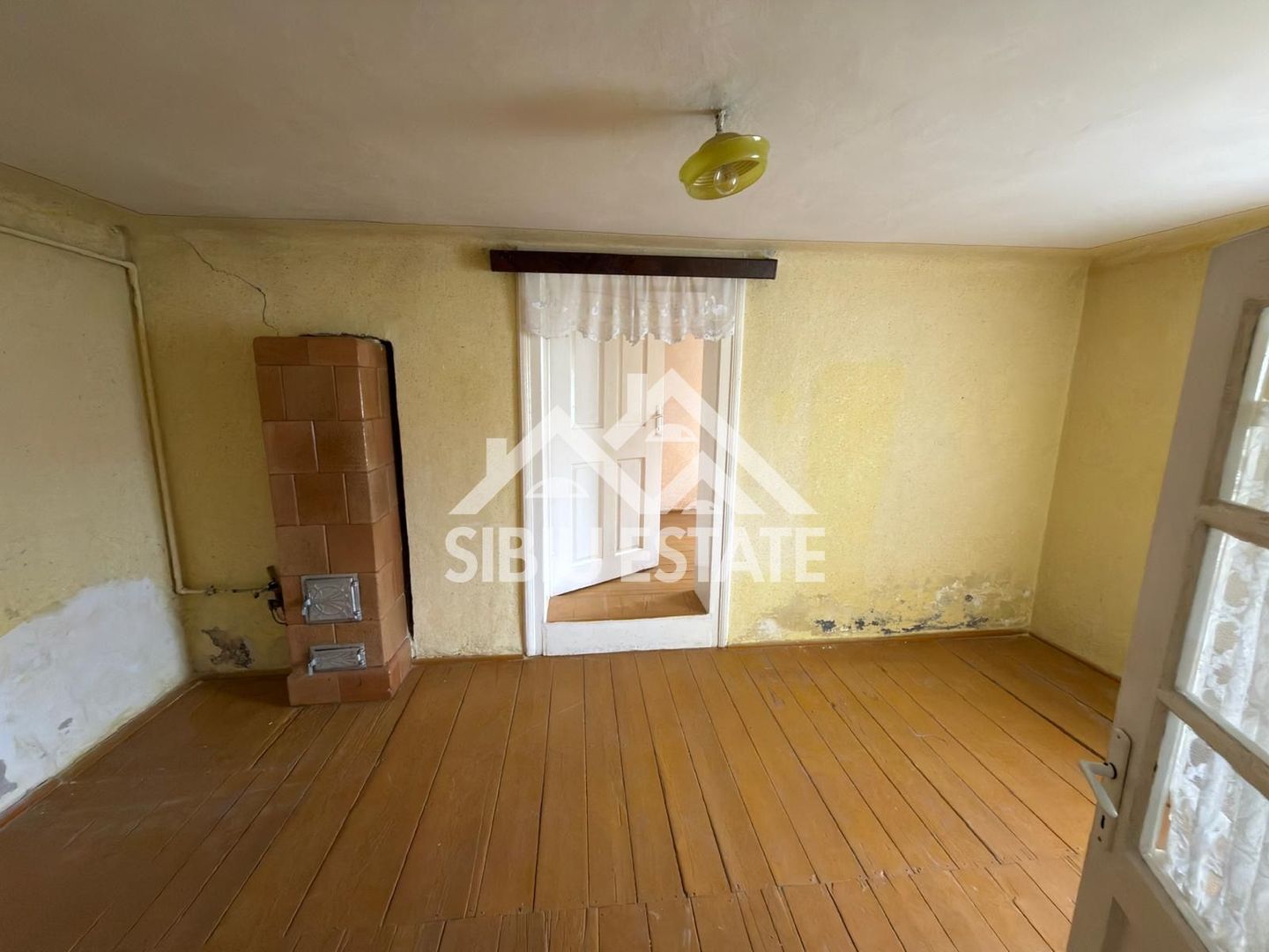 Apartament la casă, 2 camere | Zona Strada 9 Mai – Constituției - Poză 3