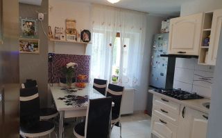 Apartament decomandat, 4 camere, etaj 1/ 4 , cartier Noua - Poză 8