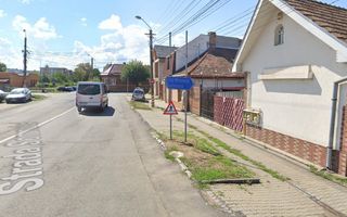 Casă cu potențial multiplu, 750 m de Palatul Culturii | Trafic intens - Poză 1