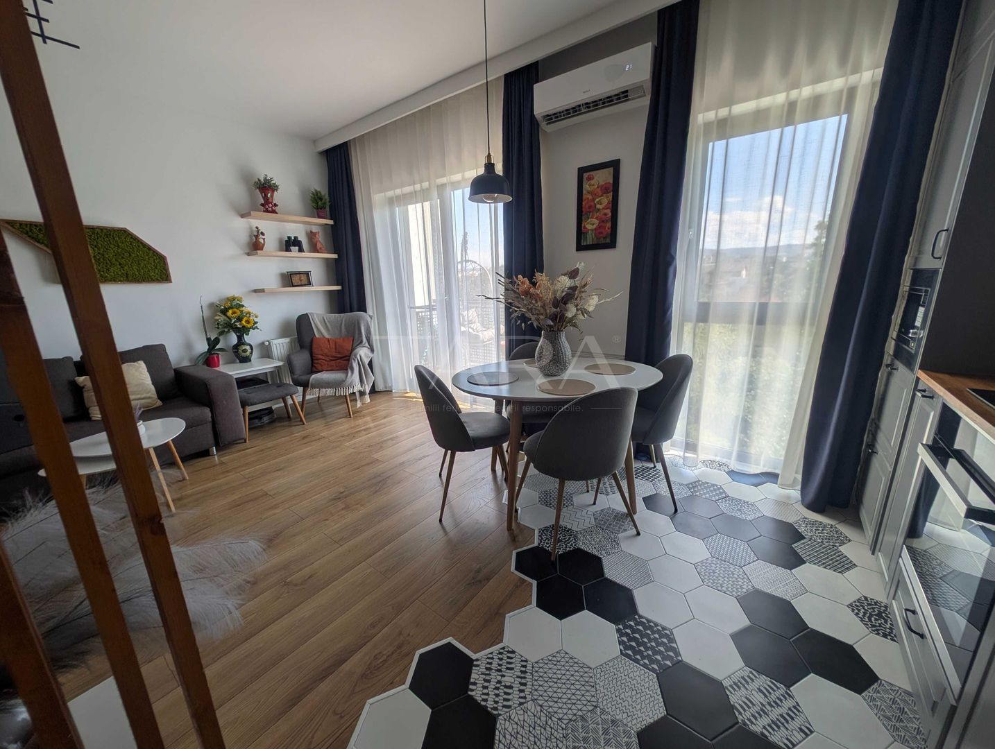 Apartament premium cu 2 camere, 2 parcări subterane și boxă. - Poză 1
