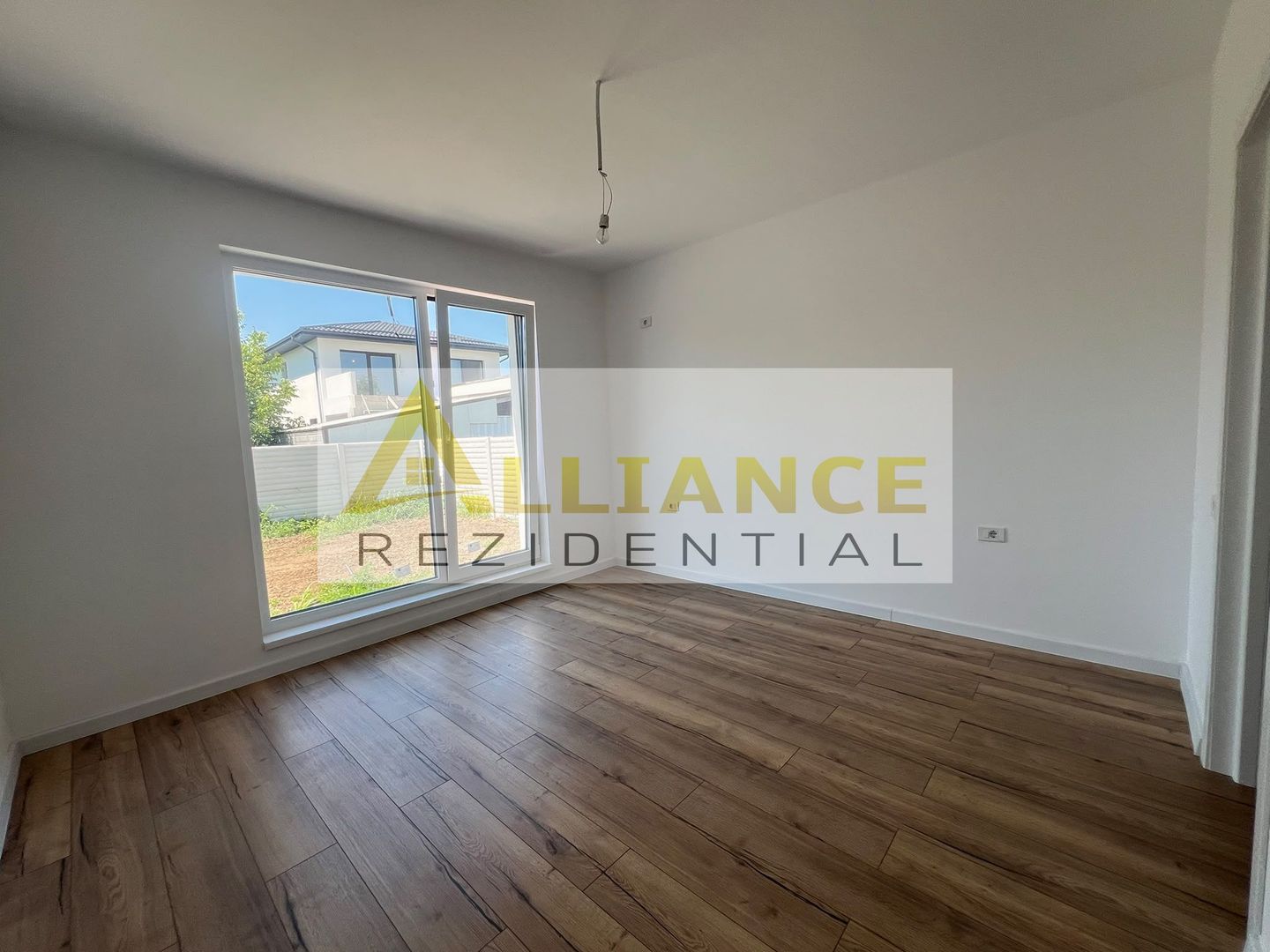 CASA PARTER-4 CAMERE- TEREN 456 MP-Cartierul Nou - Poză 12
