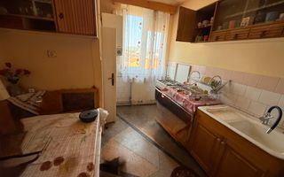 Apartament cu 2 camere de vânzare în Gherla - Poză 8