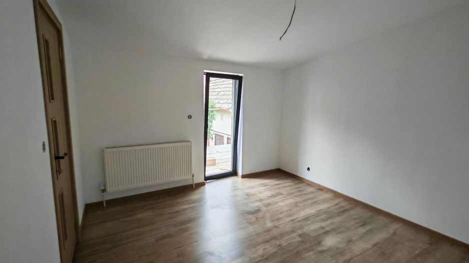 De ce sa stai la bloc când poți să stai la casa in Brasov? - Poză 1