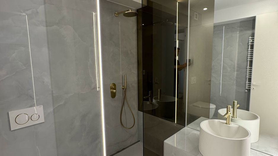 INCHIRIERE 3 CAMERE I PRIMA INCHIRIERE IOPTIUNE DRESSING , BIROU I CORTINA NORTH - Poză 5