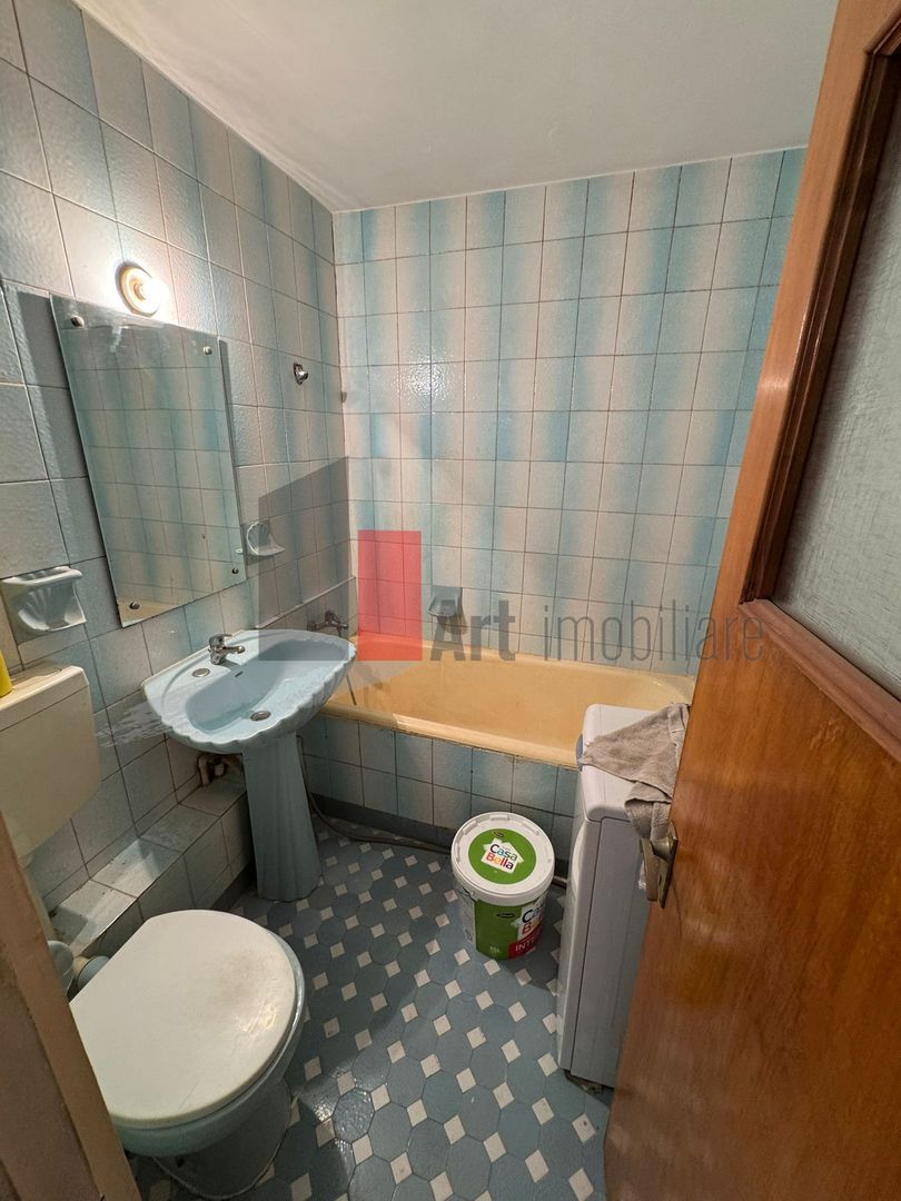 De vânzare – Apartament 3 camere, Sector 4 - Poză 12