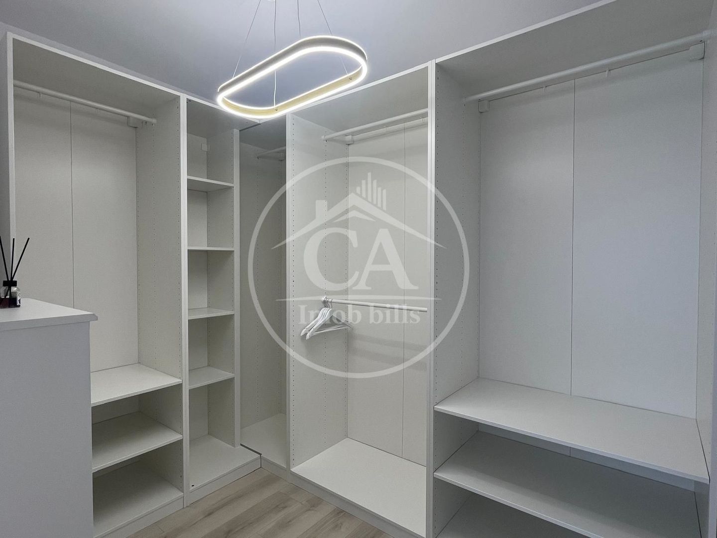 Apartament de închiriat cu 2 camere în zona Cetății, Oradea - Poză 4