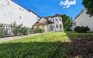 Casă elegantă lângă HOTEL BELVEDERE. Panorama spectaculoasa. - Poză 2
