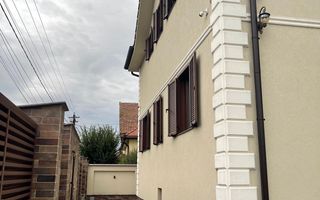 Vila 360 mp utili super exclusivista si teren 750 mp in Sibiu - Poză 3