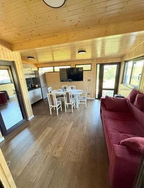 🏡 Casă Înșiruită Spațioasă cu 3 Dormitoare și Filigorie – 190.000 € - Poză 4