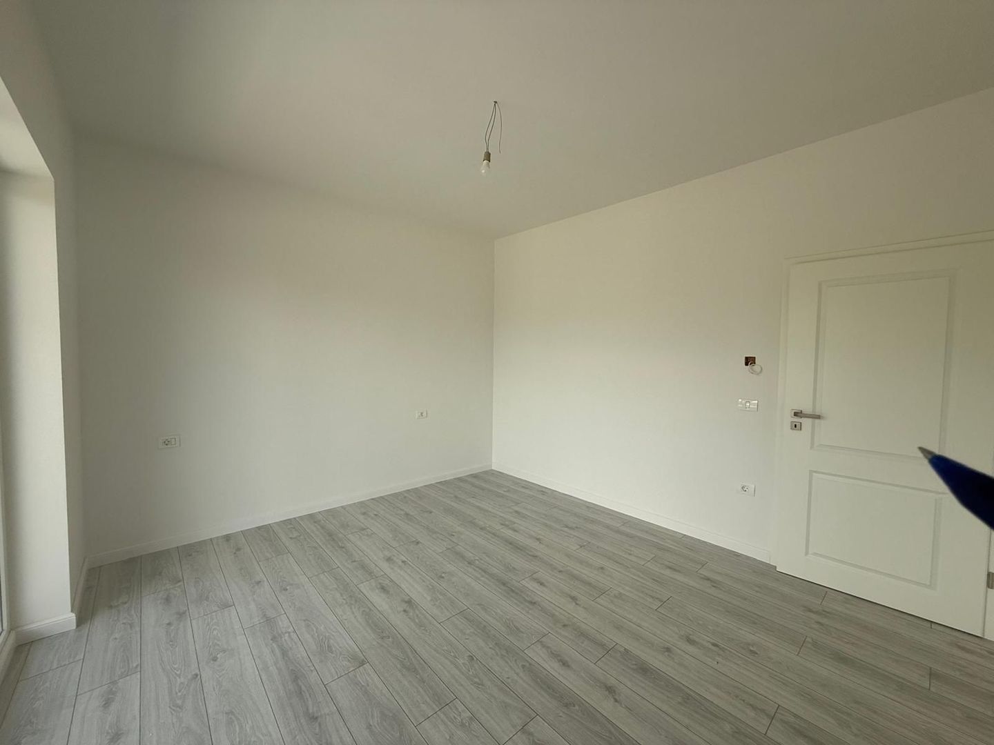 Casa individuala contemporana premium - Dumbravita - Poză 7