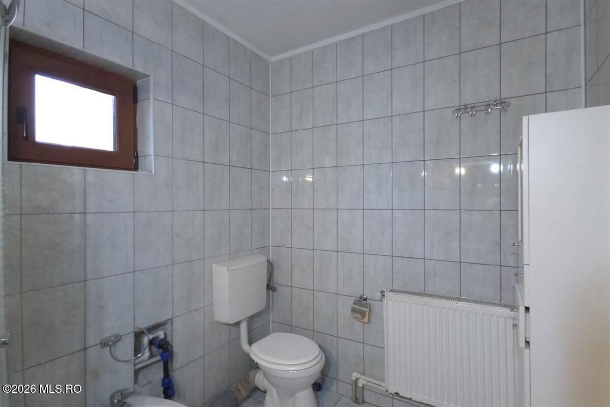 Castelu - Str. Florilor, casa din 2012, teren 737 mp si 106 mp utili - Poză 26