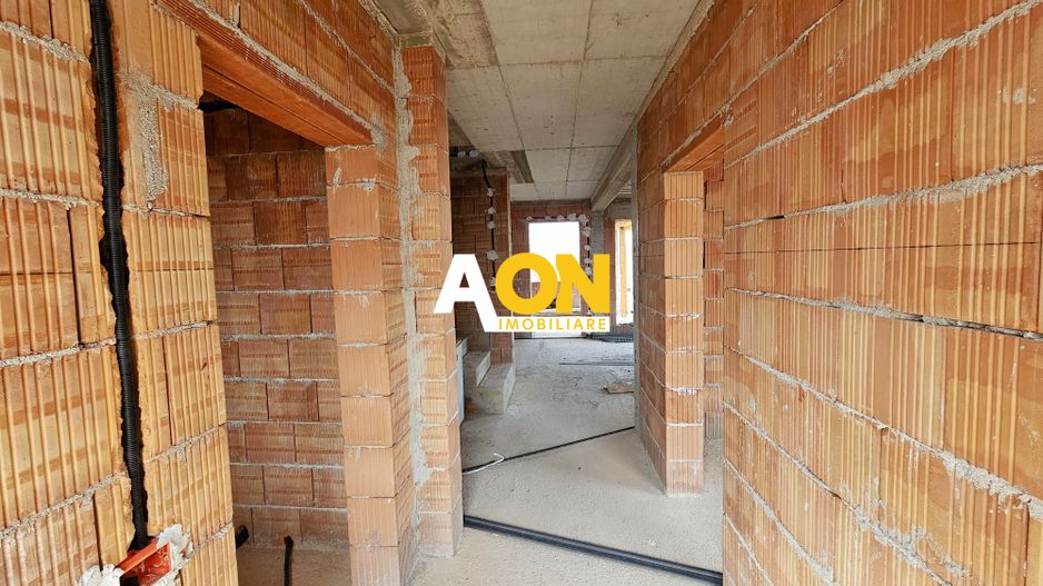 Casa la rosu, 4 camere, 3 bai, 339 mp teren, zona Valea Popii - Poză 5