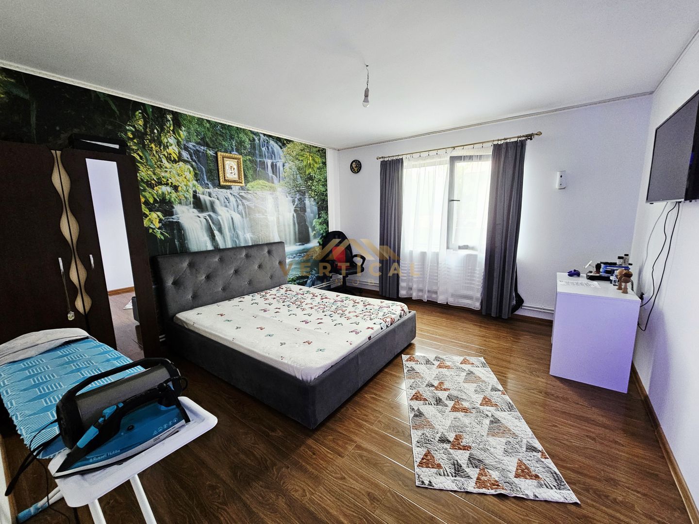 Vila 6 camere la intrare in Dobreni - Poză 12