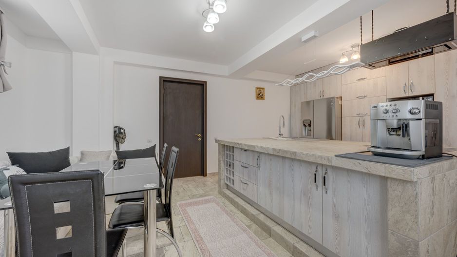 SI CASA SI AFACERE totul sub același acoperiș in Sector 5/Sălaj - LIDL - Poză 54