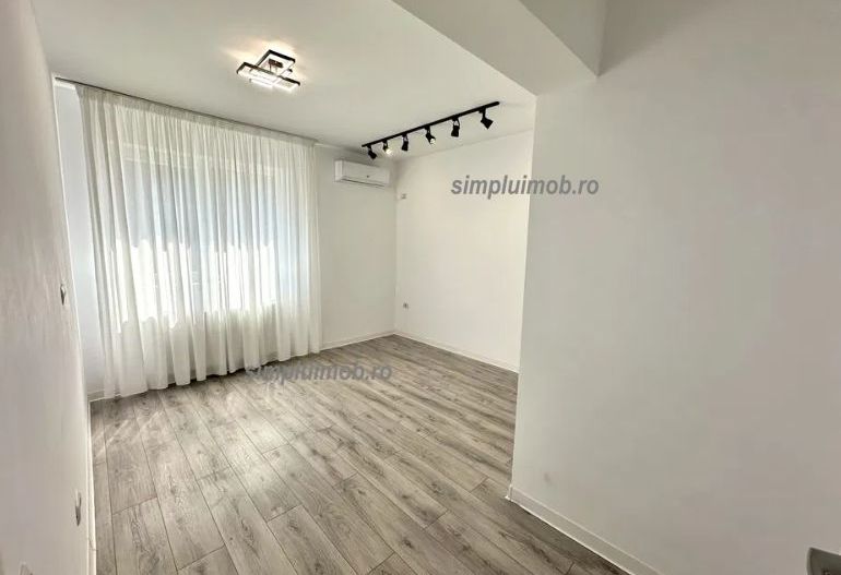 3 Camere Complex Nou Parcare Disponibila - Poză 5