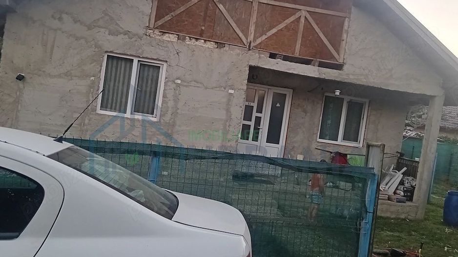 Casă de vânzare în Cristești, Holboca, Iași - Poză 4