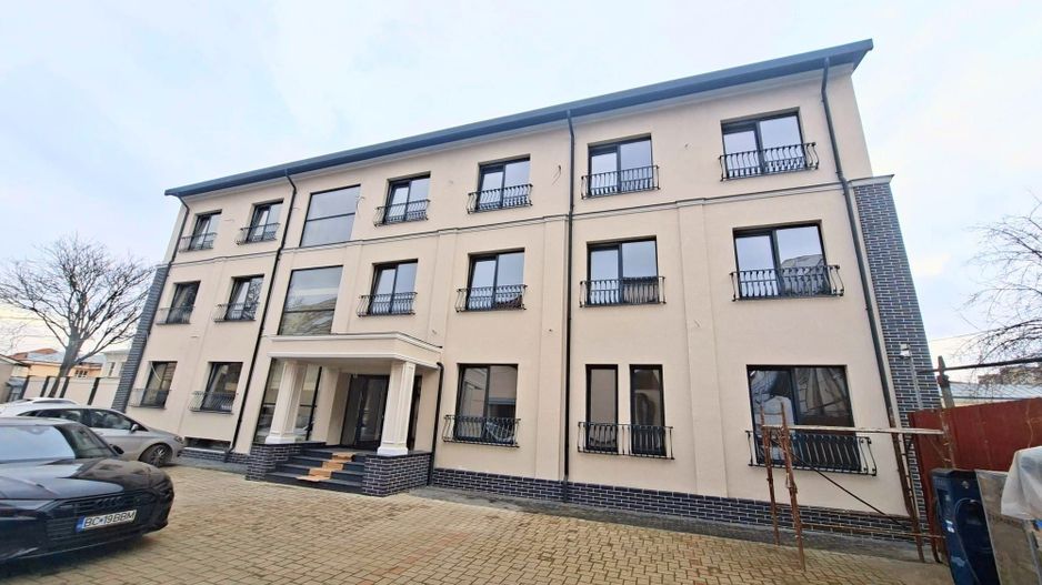 Cladire multifunctionala de inchiriat - Poză 3