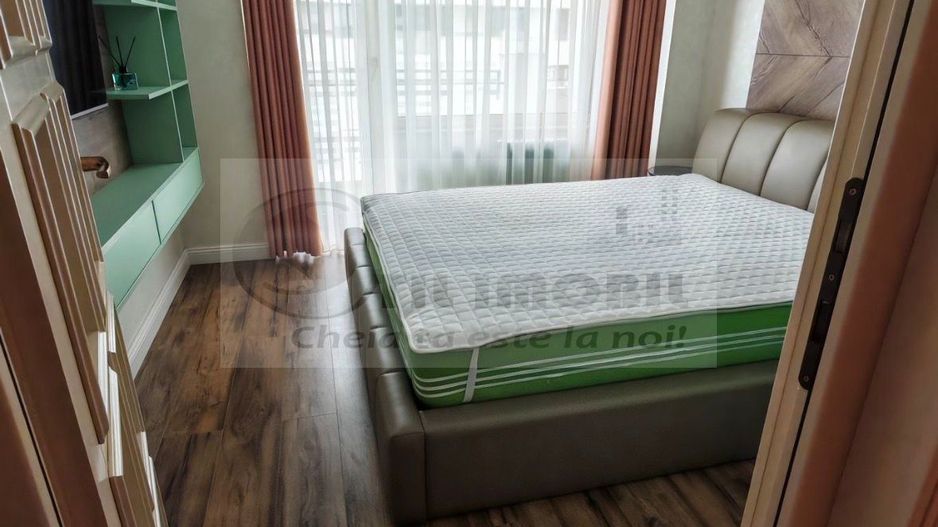 Apartament premium cu 3 camere - Complex Royal Town, Copou - 750€ - Poză 4