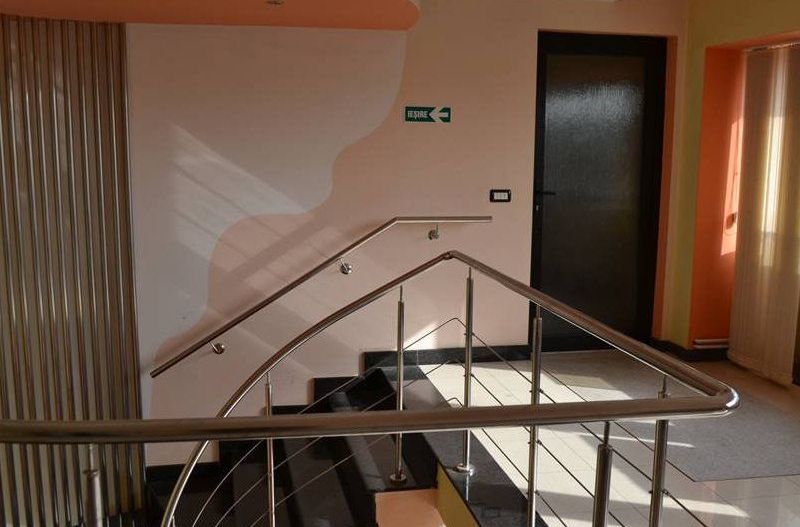 Hala de vanzare in zona Torontalului - Poză 3