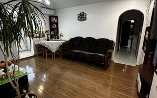 3 Camere Renovat - Etaj 2 - Zona Alexandru Cel Bun - Poză 2