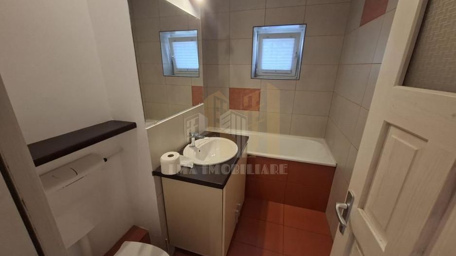 Apartament 2 camere decomandat Faget Brasov - Poză 10