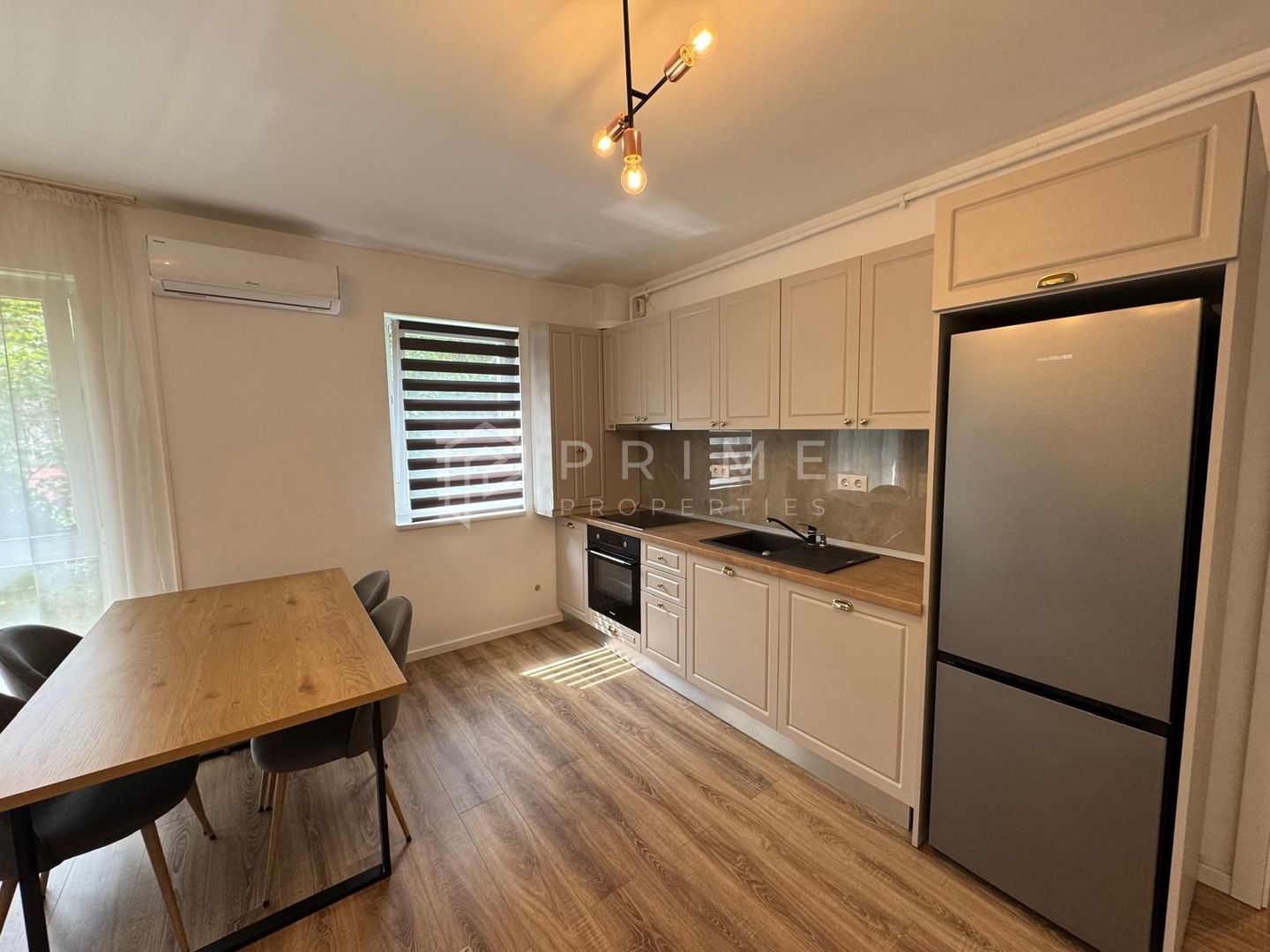 Apartament de inchiriat 2 camere Crinului Residence -parcare subterana - Poză 7