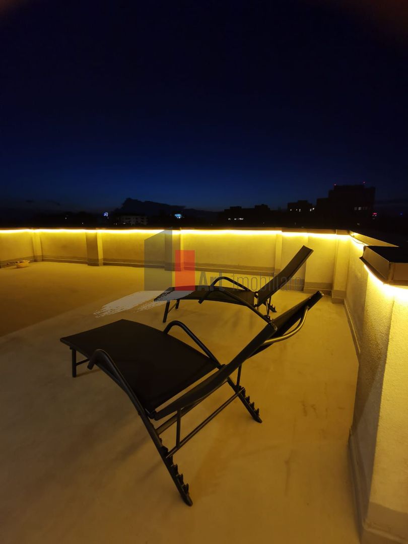 Apartament "COBERTURA", PENTHOUSE "PIATA SPANIEI", TERASA 63 mp, CONSOLIDAT 1978 - Poză 12