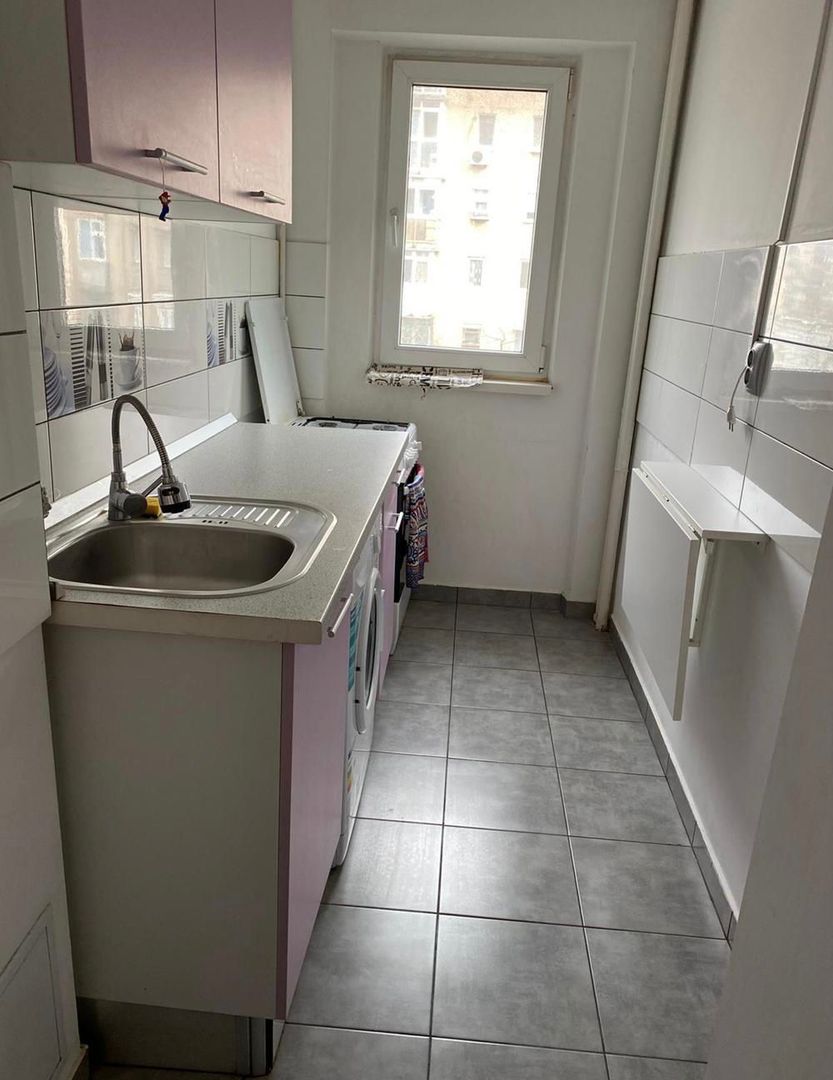 Apartament 2 camere de vanzare Drumul Taberei - Poză 5