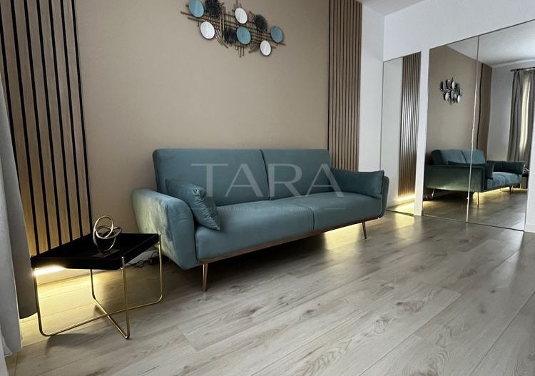 Apartament 3 camere, Floresti, zona BMW - Poză 1