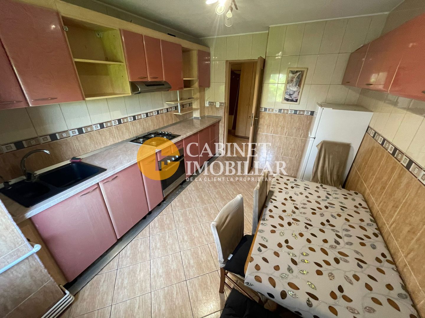 Nicolina- Eslanada - 3 Camere Decomandat Etaj 3 -Bloc 1991 - Poză 2