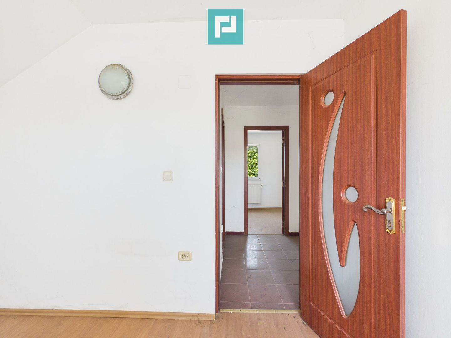 Două duplexuri cu 6 camere, 114mp, zona Confecții - Poză 17