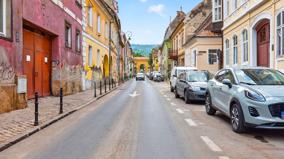 Garsonieră în Centrul Istoric Brașov Schei - Poză 11