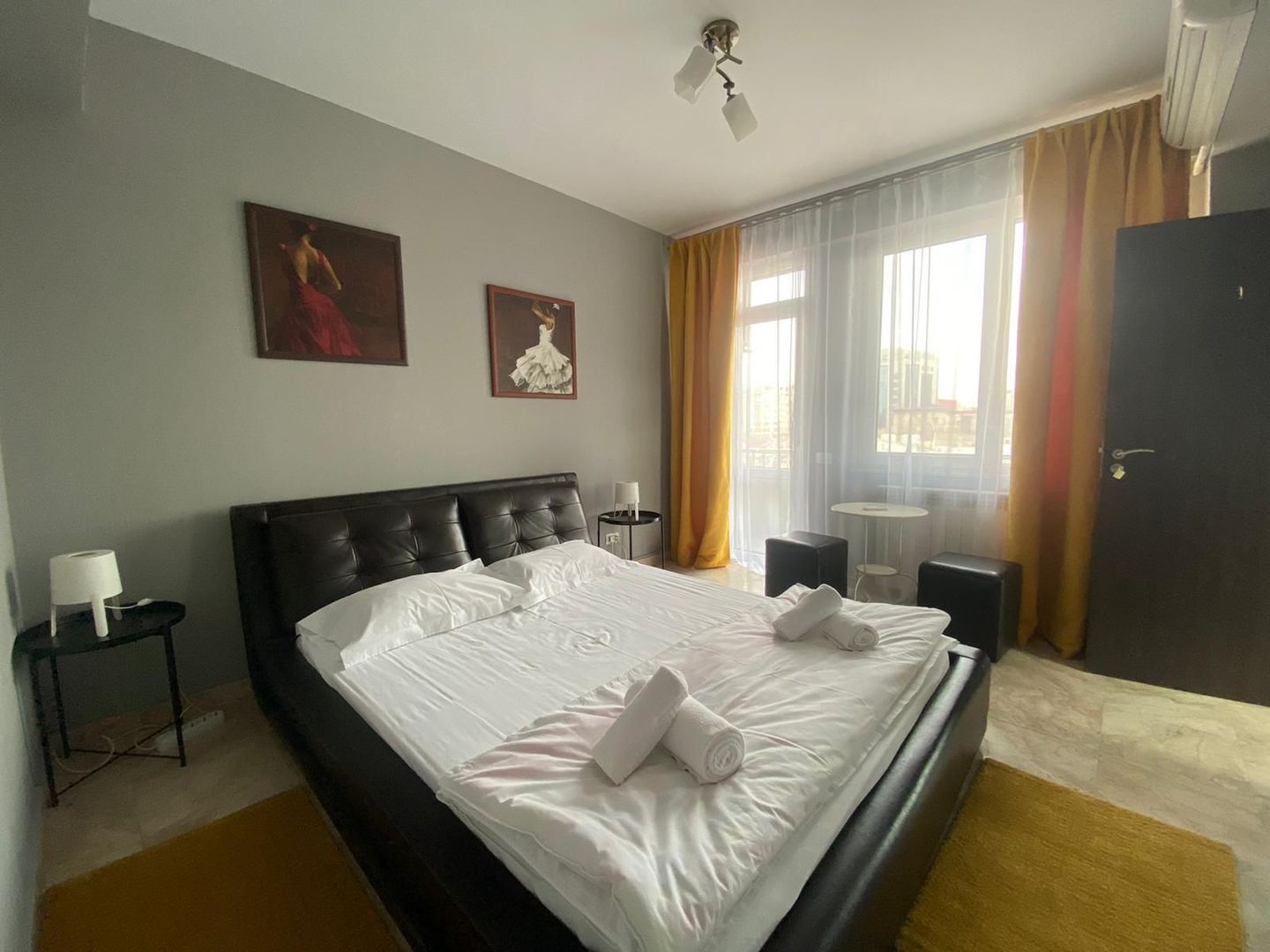 Apartament -220mp + terasa 200mp sector 4 Pasaj Marasesti an bloc 2000 - Poză 10